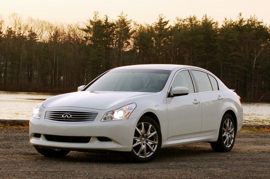  Infiniti G37x S Sedan 2009 года  (фото 31 из 44)